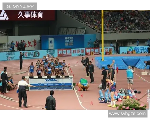 上海篮球队在钻石联赛中以70分稳居积分榜首位表现出色